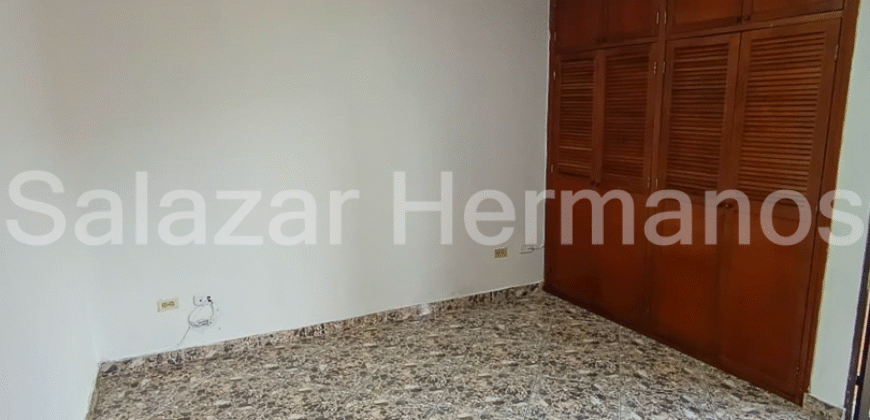 Apartamento 302 en Arriendo 60m² Santa Lucía, Medellín