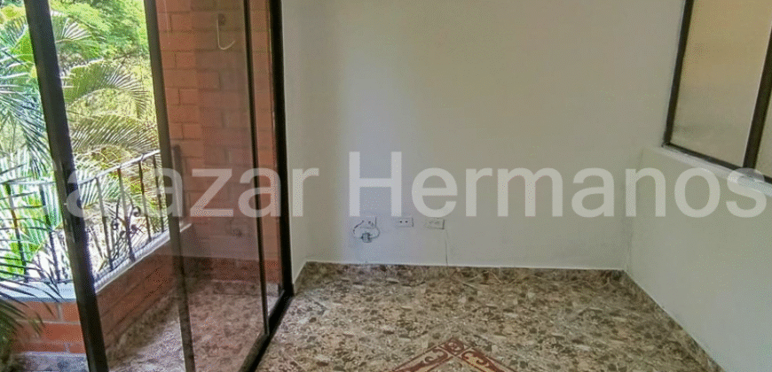 Apartamento 302 en Arriendo 60m² Santa Lucía, Medellín