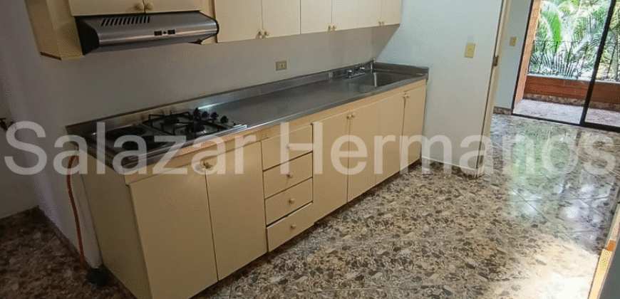 Apartamento 302 en Arriendo 60m² Santa Lucía, Medellín