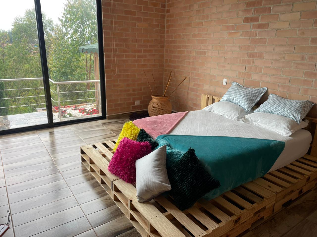 Casa Campestre en Venta 250 m² construidos en Marinilla – Antioquia