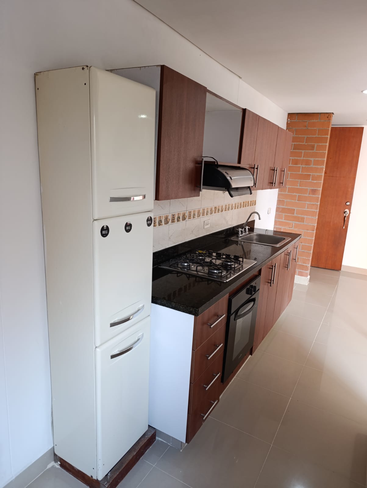 Apartamento 751 en Venta 100 m² Parques de Santa Catalina – La Estrella, Antioquia