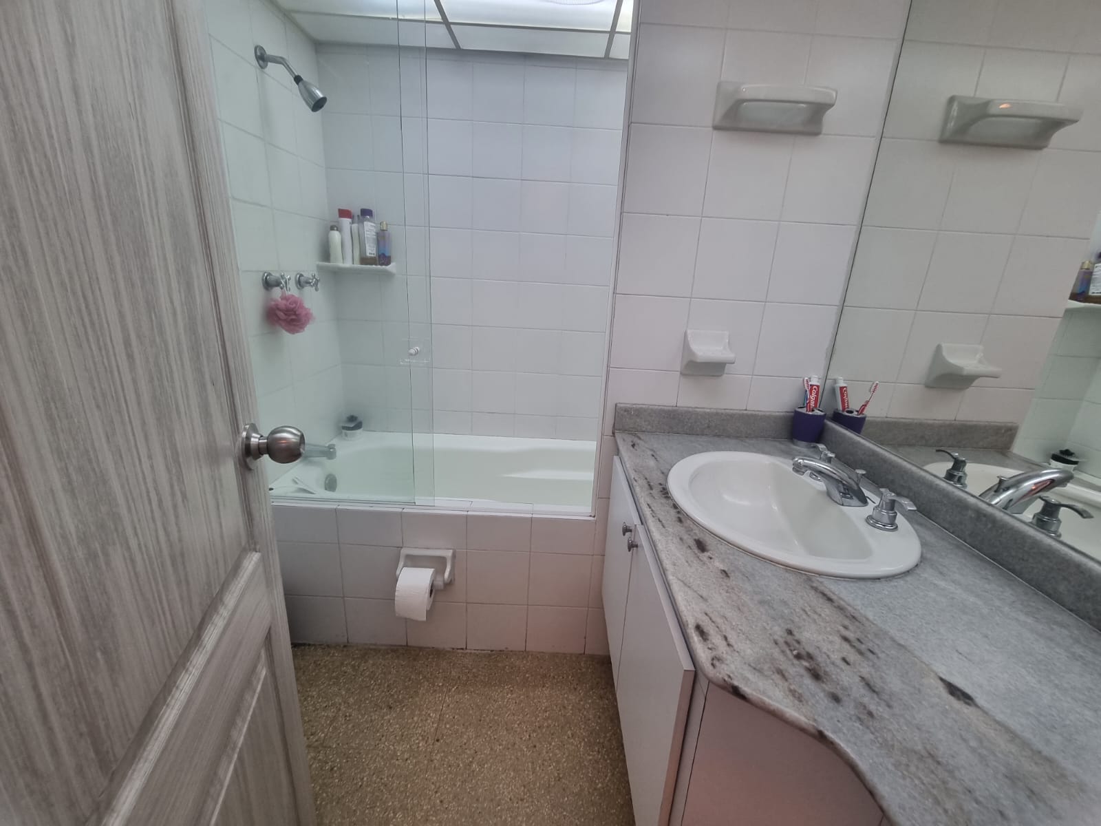 Casa en Venta 223m² Urbanización Villa Verde 2 Belén Loma de los Bernal – Medellín, Antioquia