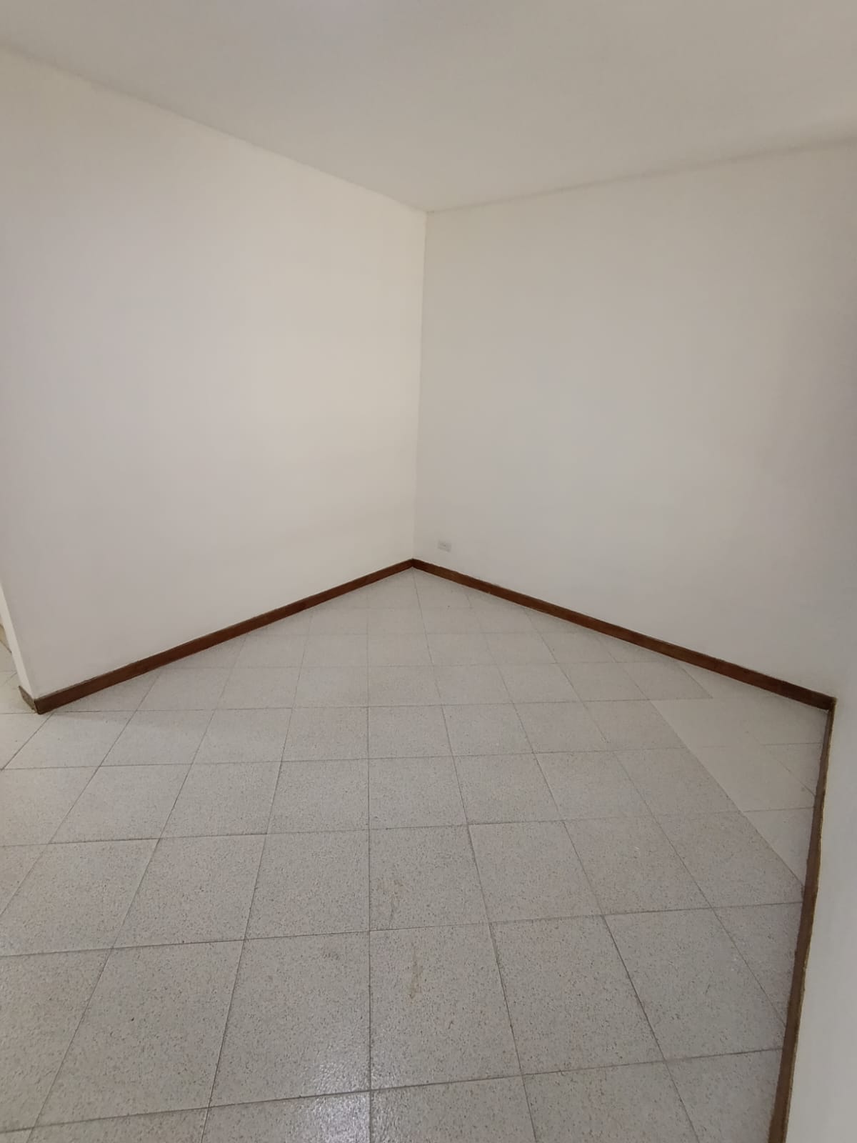 Casa en Arriendo Envigado 150 m² – Barrio El Dorado (3 Niveles)