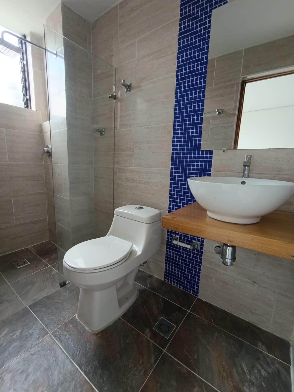 Casa en Arriendo Envigado 150 m² – Barrio El Dorado (3 Niveles)