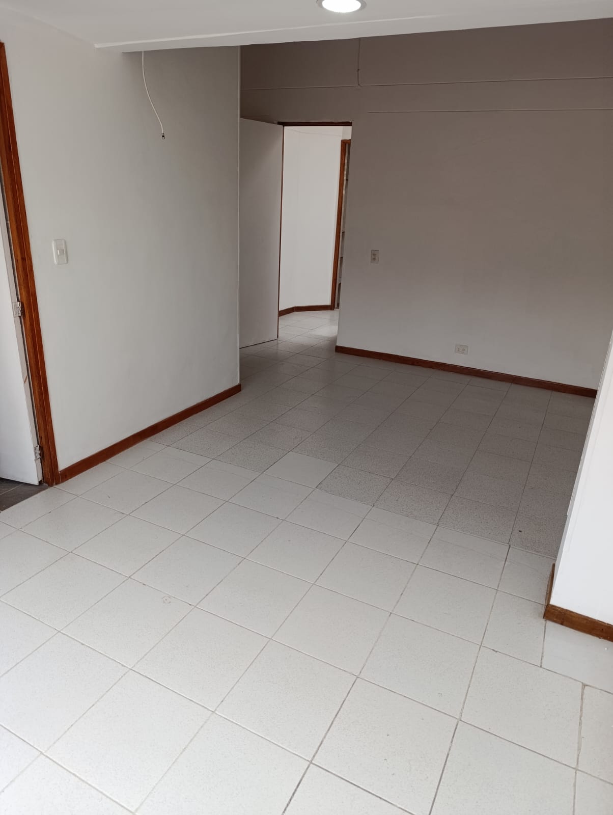 Casa en Arriendo Envigado 150 m² – Barrio El Dorado (3 Niveles)