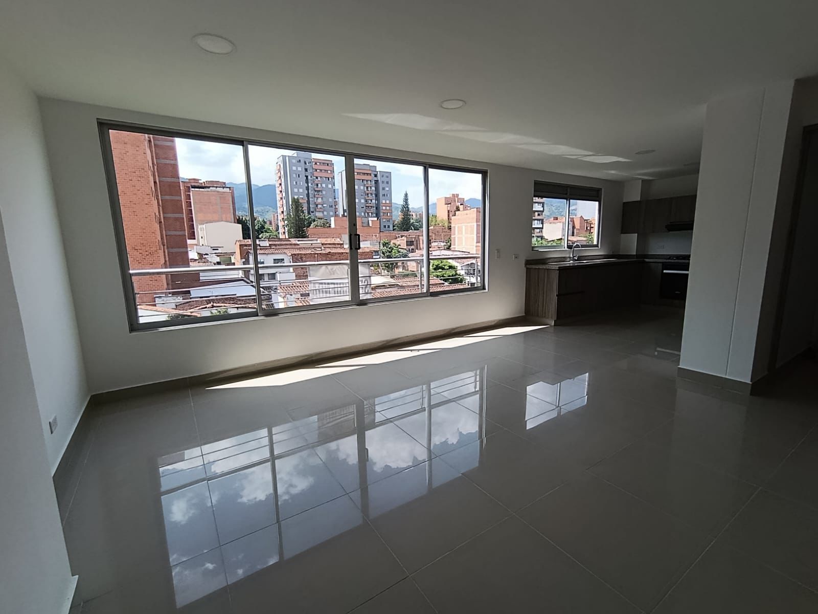 Apartamento en Arriendo 134 m² Laureles – La Castellana | Medellín