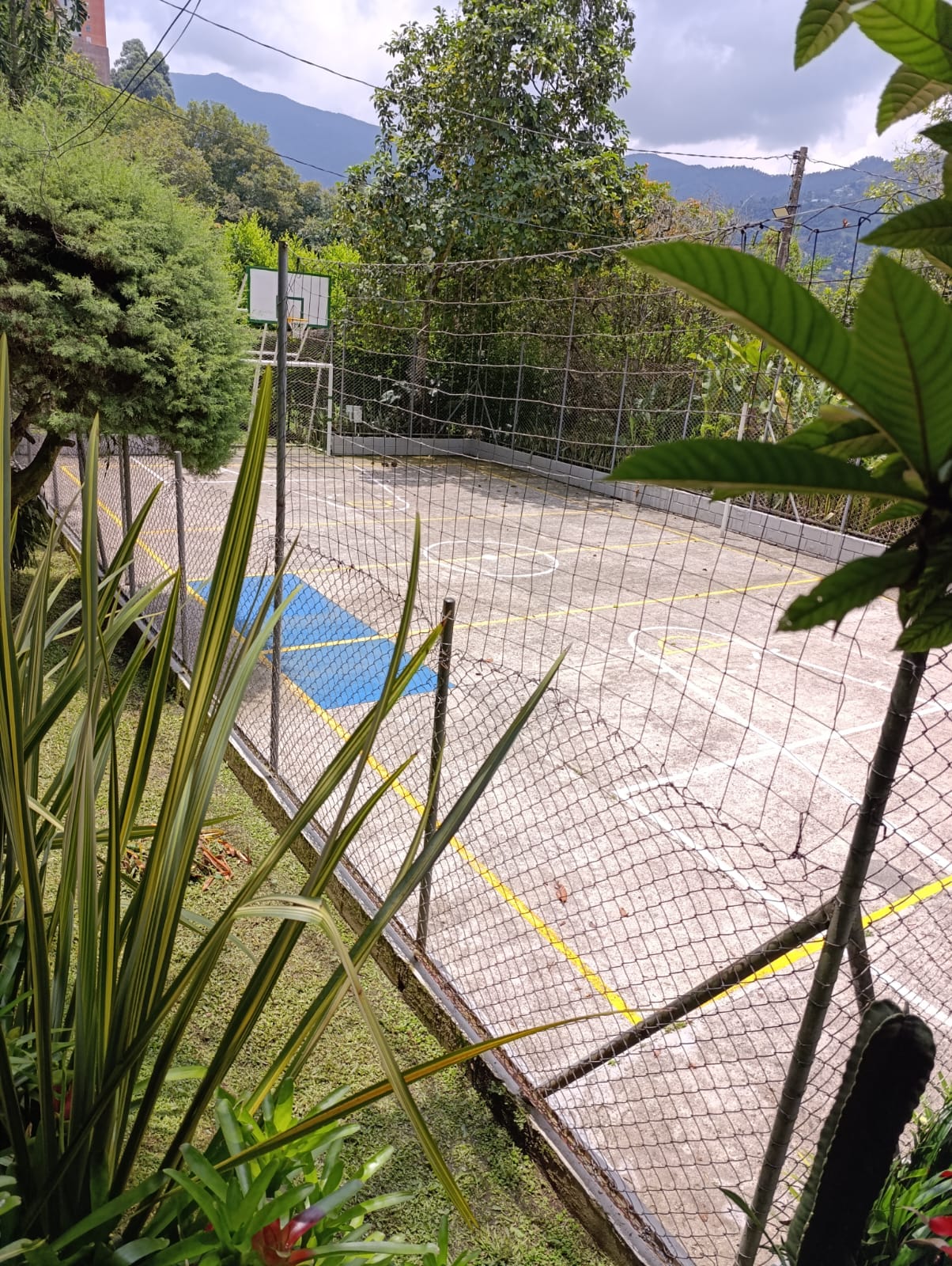 Casa en Venta 130 m² Unidad el Yerbal Envigado – Antioquia