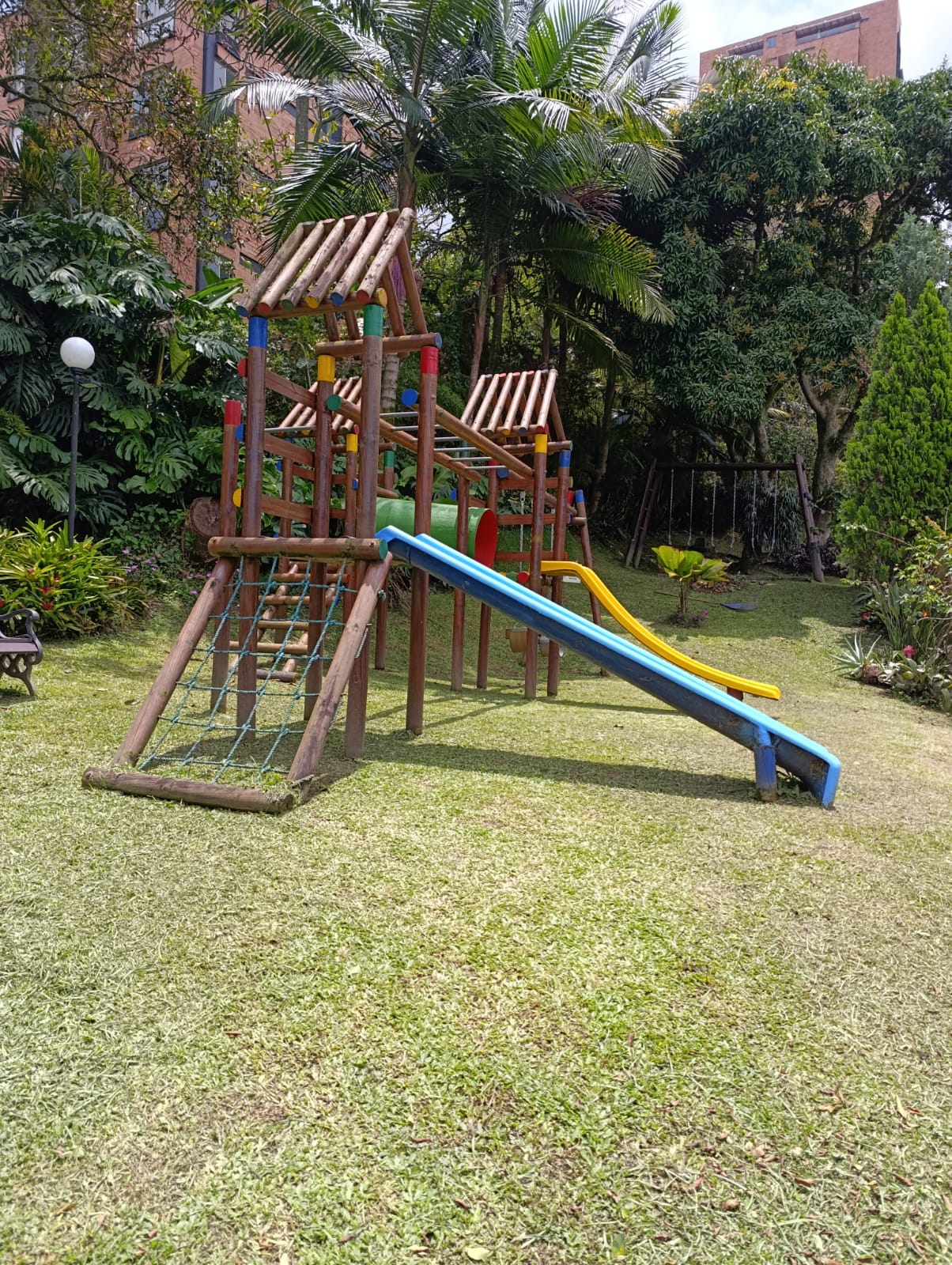 Casa en Venta 130 m² Unidad el Yerbal Envigado – Antioquia