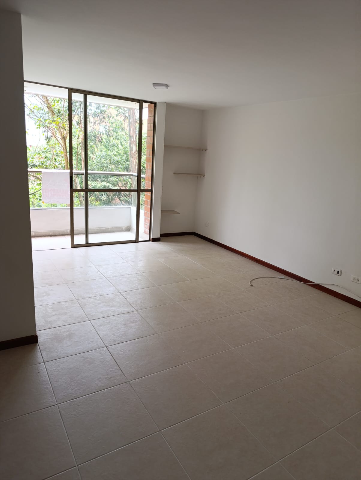 Apartamento en Arriendo 70 m² Arboleda de las Brujas Envigado – Antioquia
