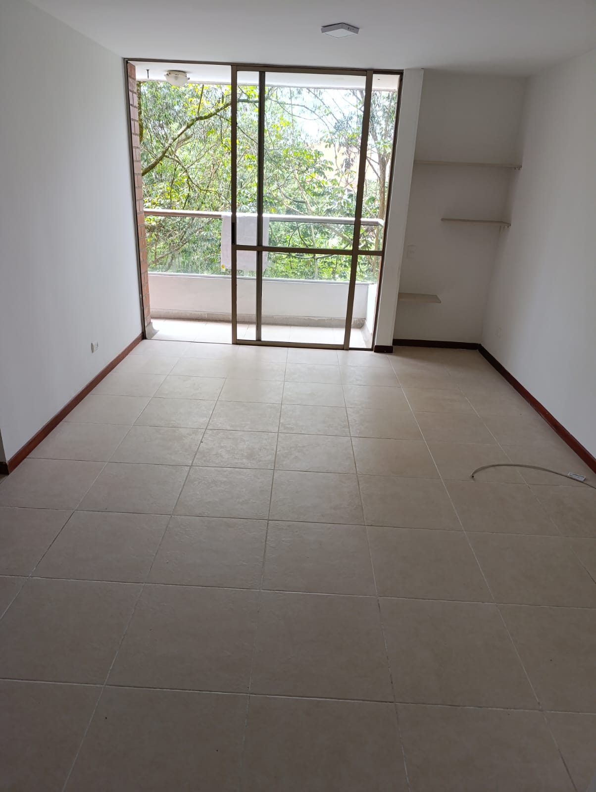 Apartamento en Arriendo 70 m² Arboleda de las Brujas Envigado – Antioquia