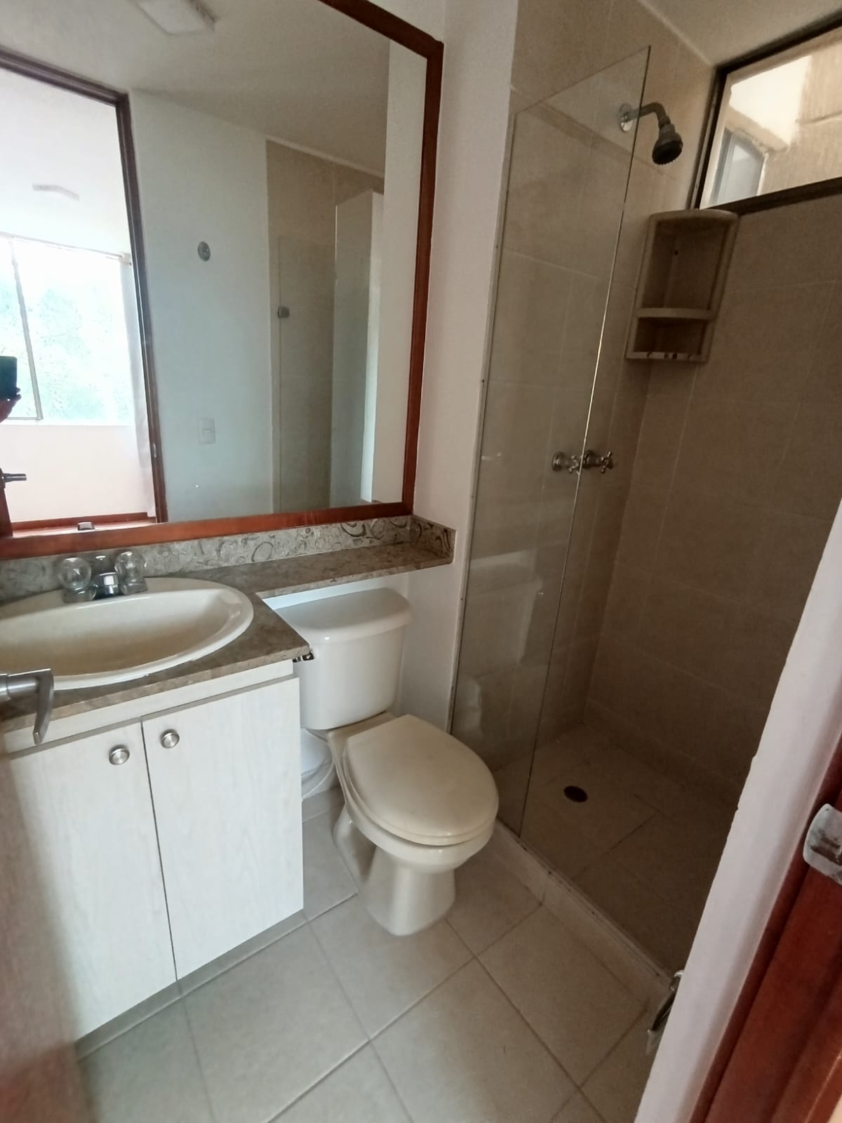 Apartamento en Arriendo 70 m² Arboleda de las Brujas Envigado – Antioquia