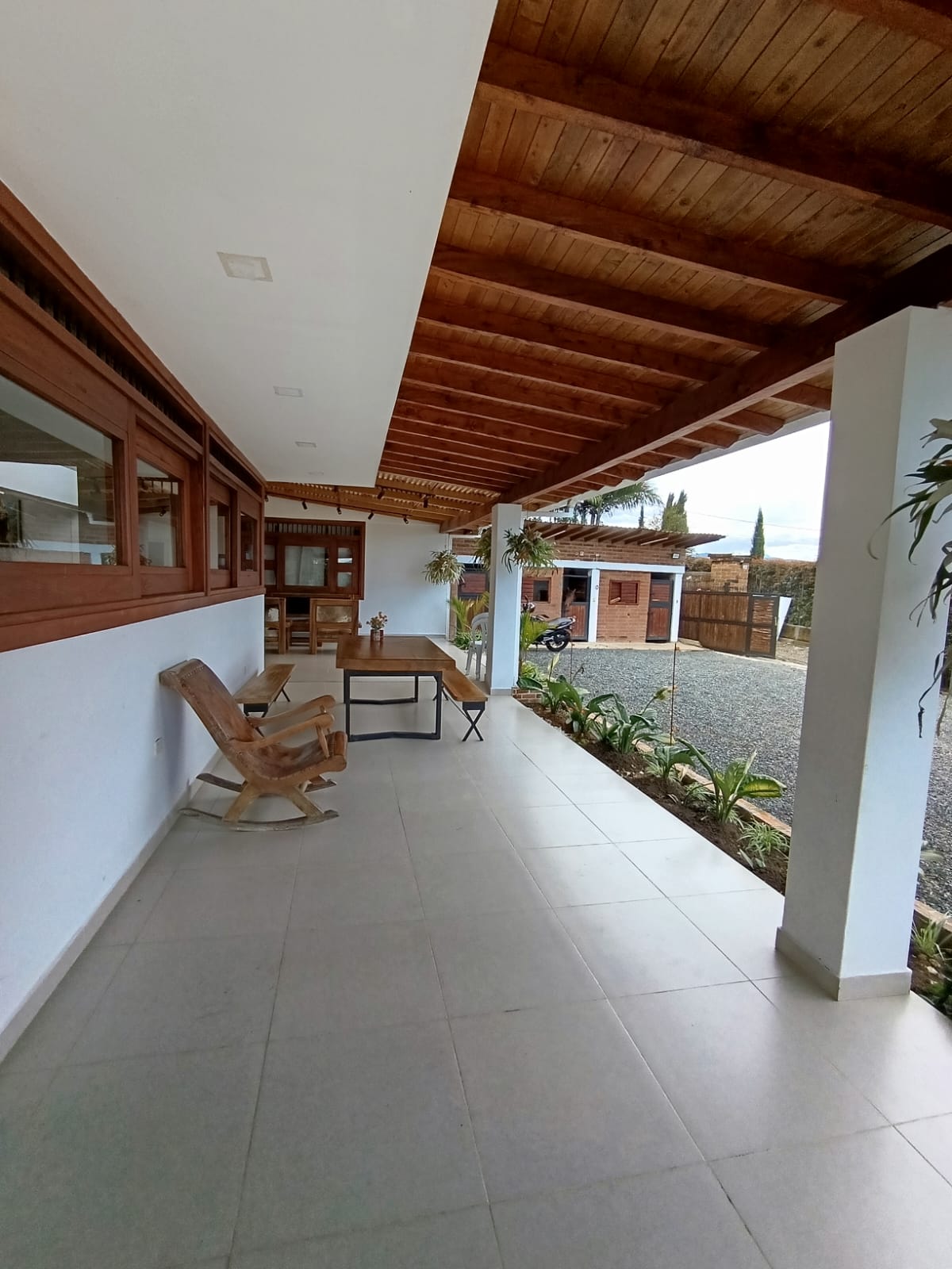 Casa Finca en Arriendo 200 m² Parcelación Guayacanes San Antonio de Prado Medellín – Antioquia