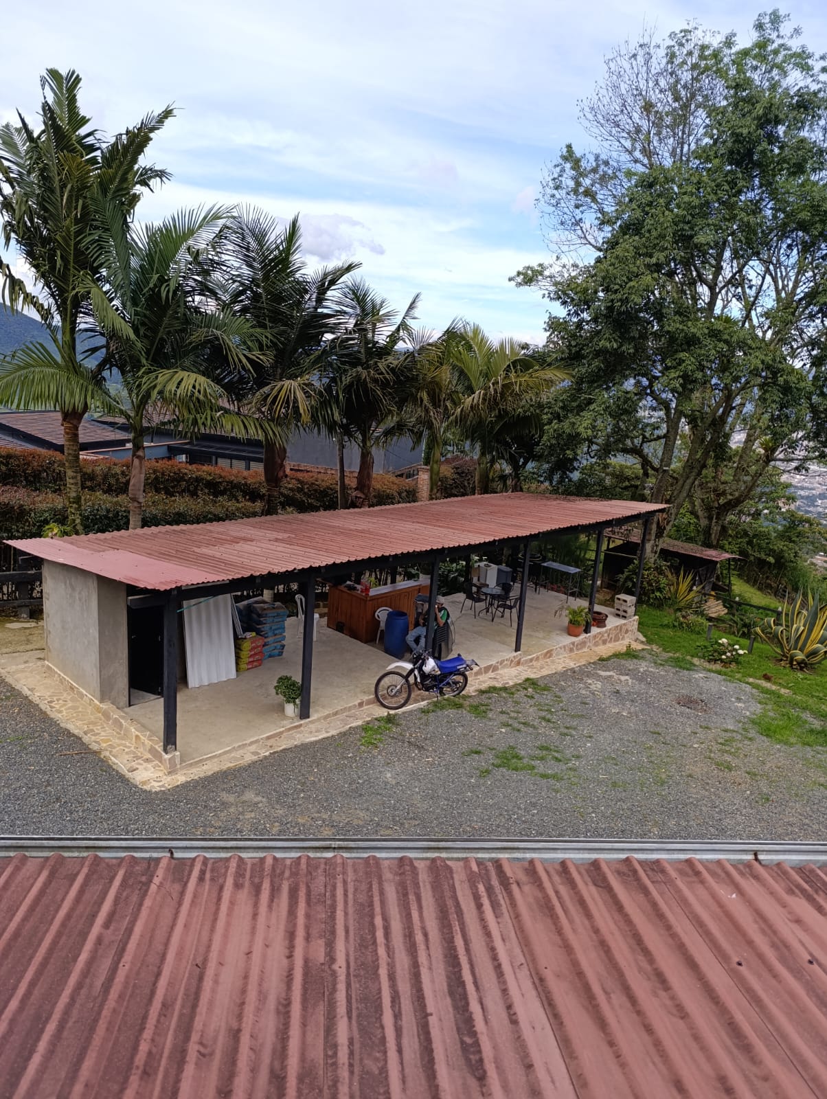 Casa Finca en Arriendo 200 m² Parcelación Guayacanes San Antonio de Prado Medellín – Antioquia