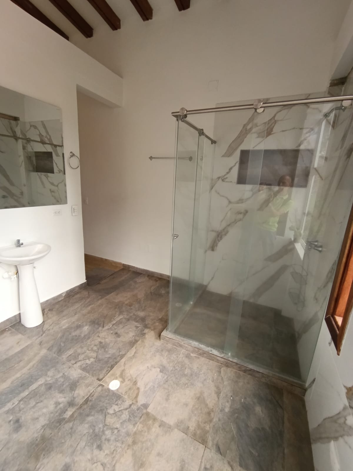 Casa Finca en Arriendo 200 m² Parcelación Guayacanes San Antonio de Prado Medellín – Antioquia